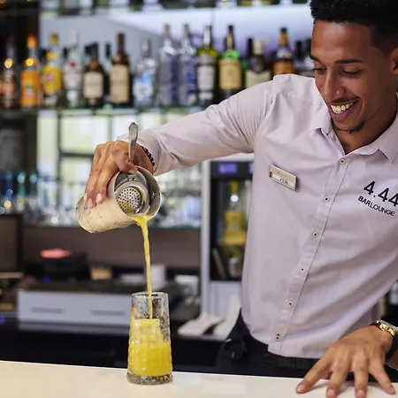 メルキュール サントル グランド 4* ナント