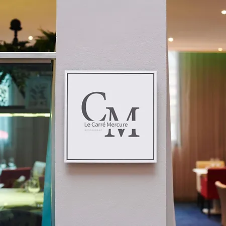 Mercure Centre Grand מלון