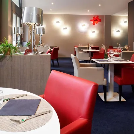 Mercure Centre Grand 4* נאנט