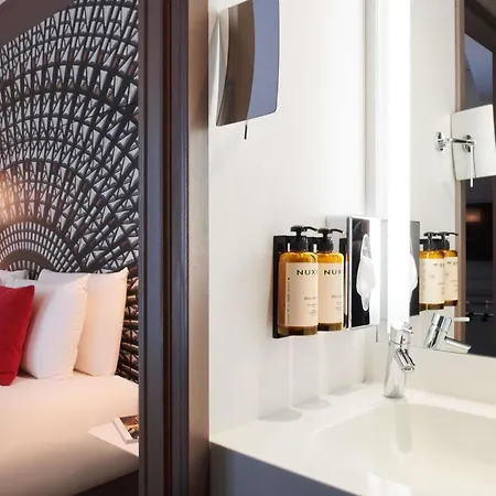 Mercure Centre Grand 4*