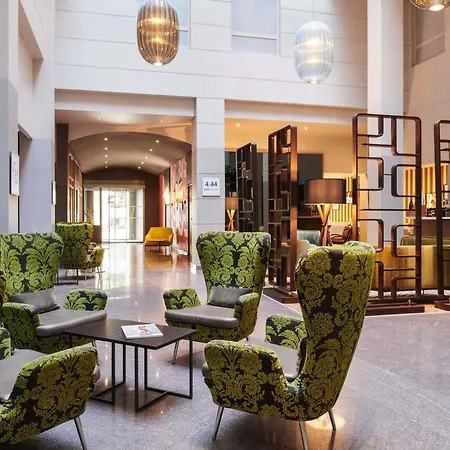Mercure Centre Grand Hotel 4*
