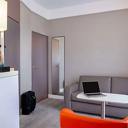 Mercure Centre Grand מלון נאנט