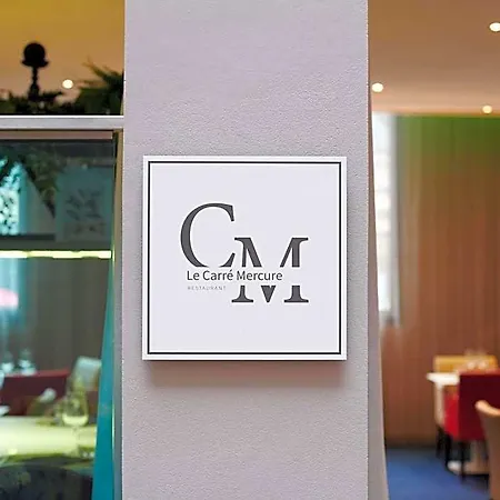 Mercure Centre Grand מלון