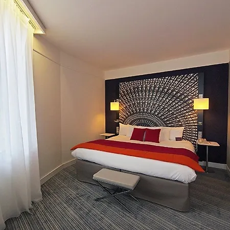 Hotell Mercure Centre Grand 4*