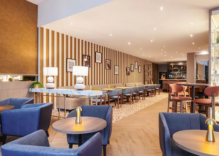 Mercure Centre Grand 4*