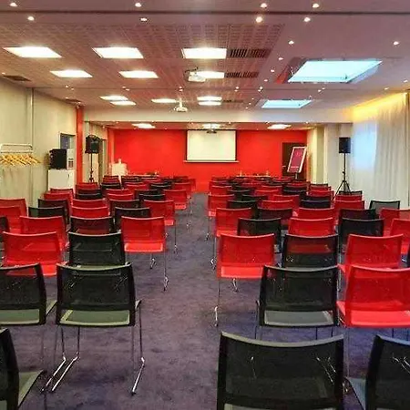 Mercure Centre Grand 4*