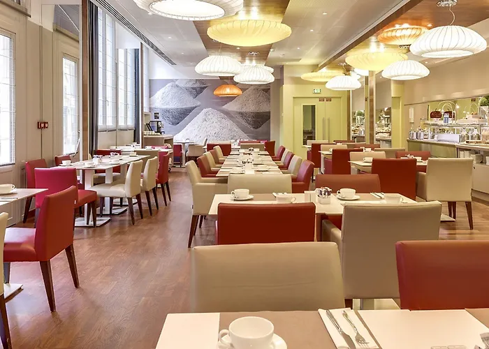 Mercure Centre Grand Hotel 4*